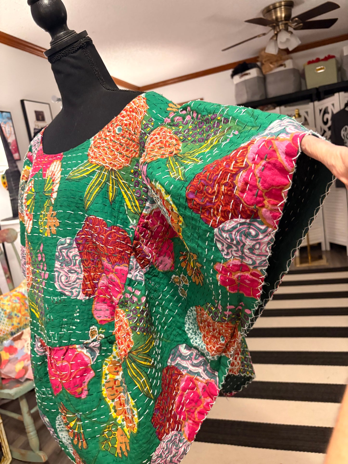 Samantha Kantha Circle Top One Size Fits a Small to 3X