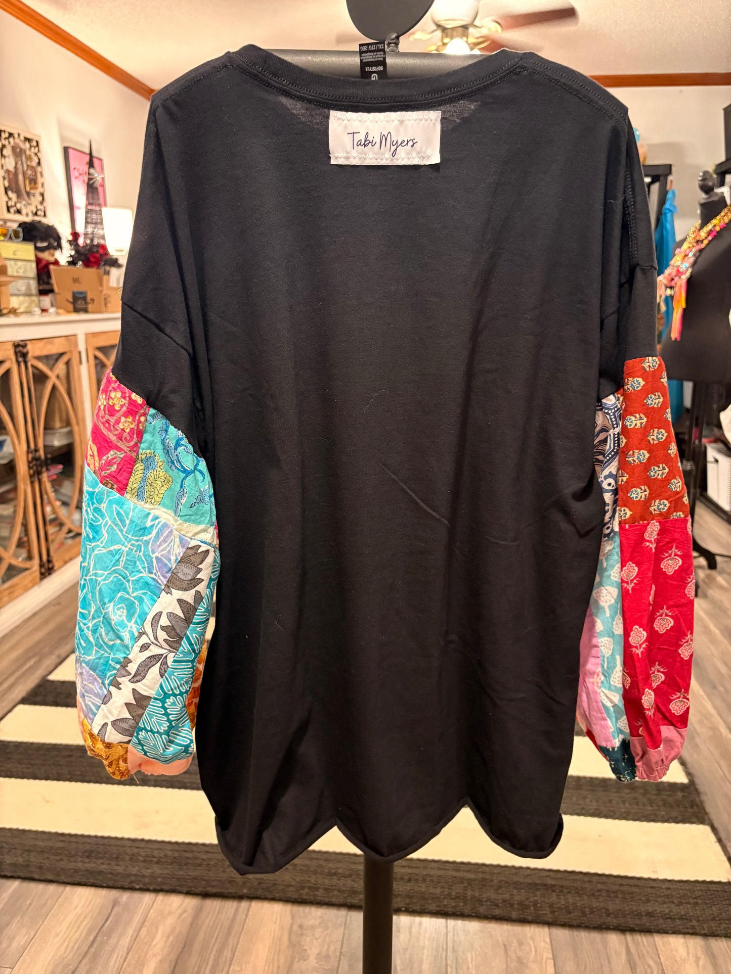 Long Live Rock Puff Patchwork Sleeve Tee Fits a Small to XXL