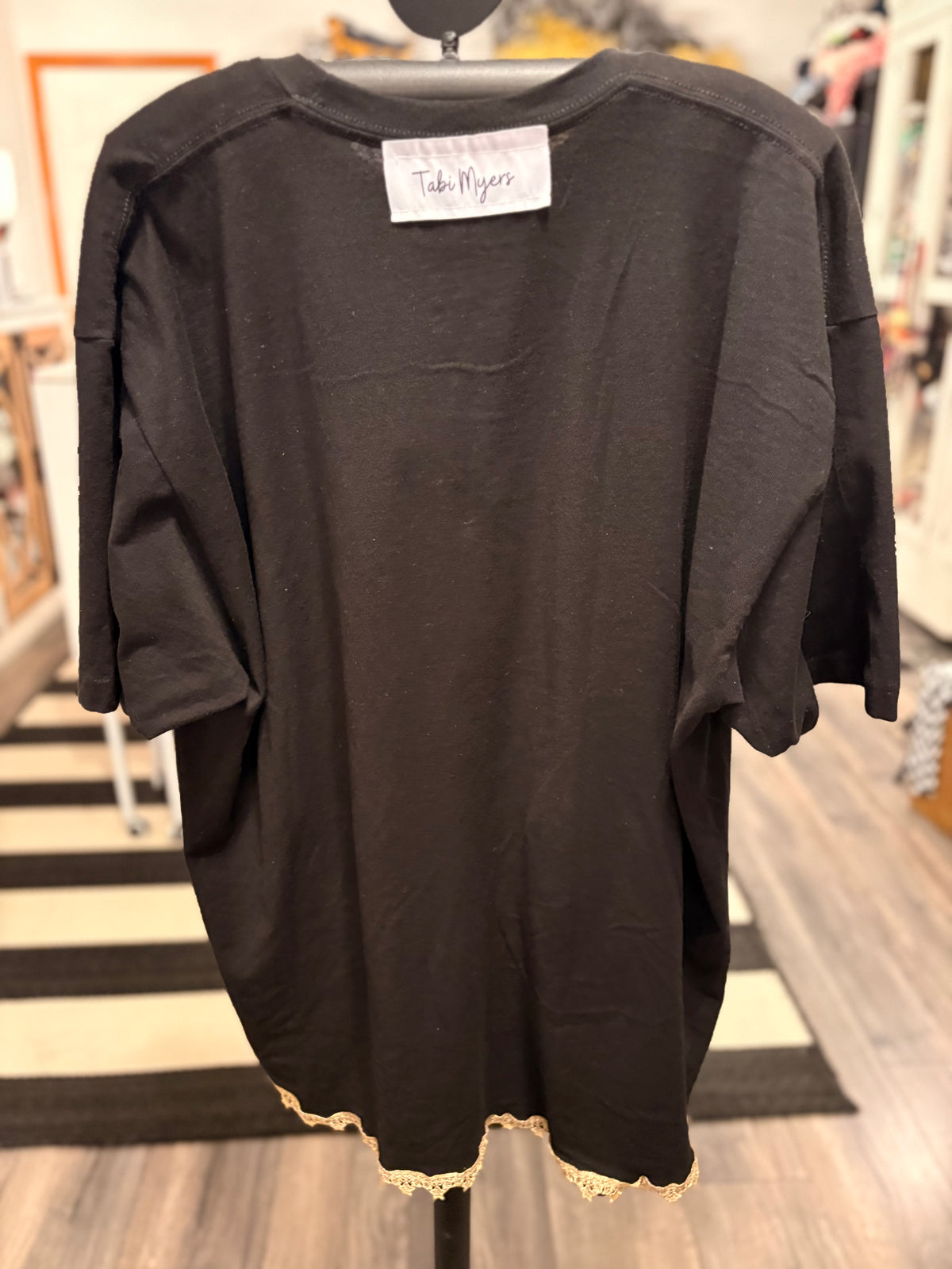 All Shook Up Hi/Lo Glam Tee One Size Fits a Small to XXL