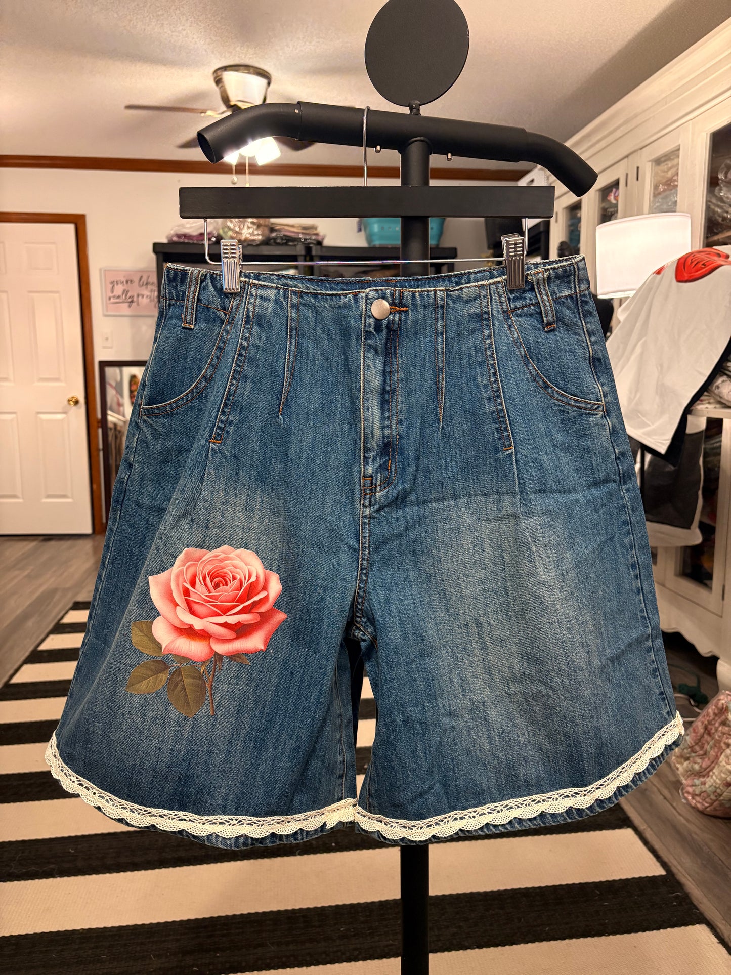 Rosie Refashioned Junk Jean Short Large 10/12