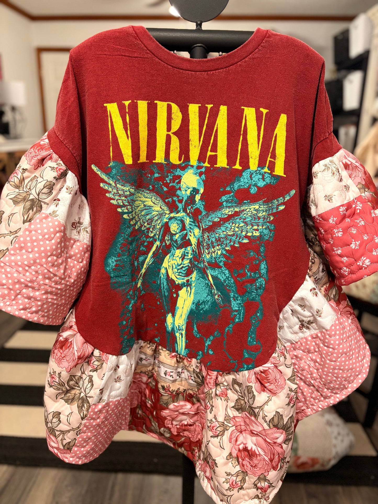 Nirvana Quilted Rock Angel Poncho One Size Fits a Large to 4X (12-24) SUPER Oversized