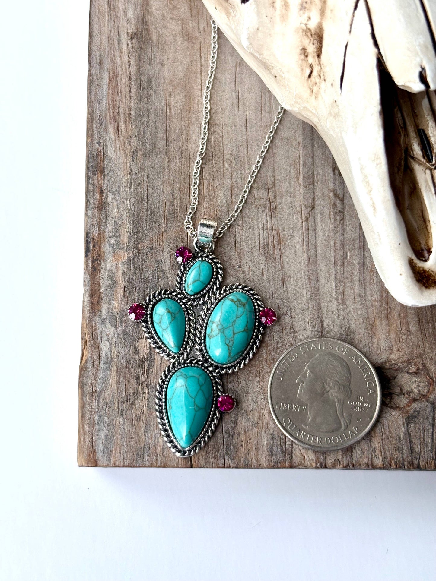 Western Cactus Stone Pendant Necklace: Green