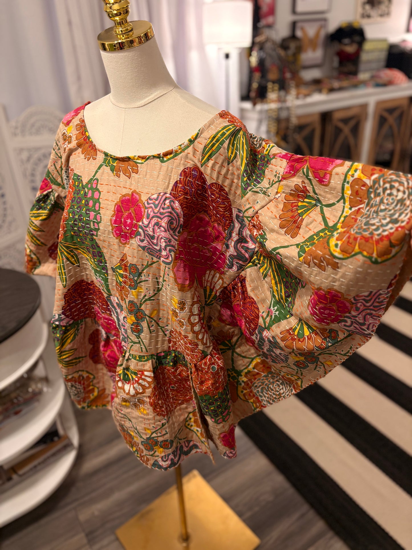 Chloe Kantha Circle Top One Size Fits a Small to 3X