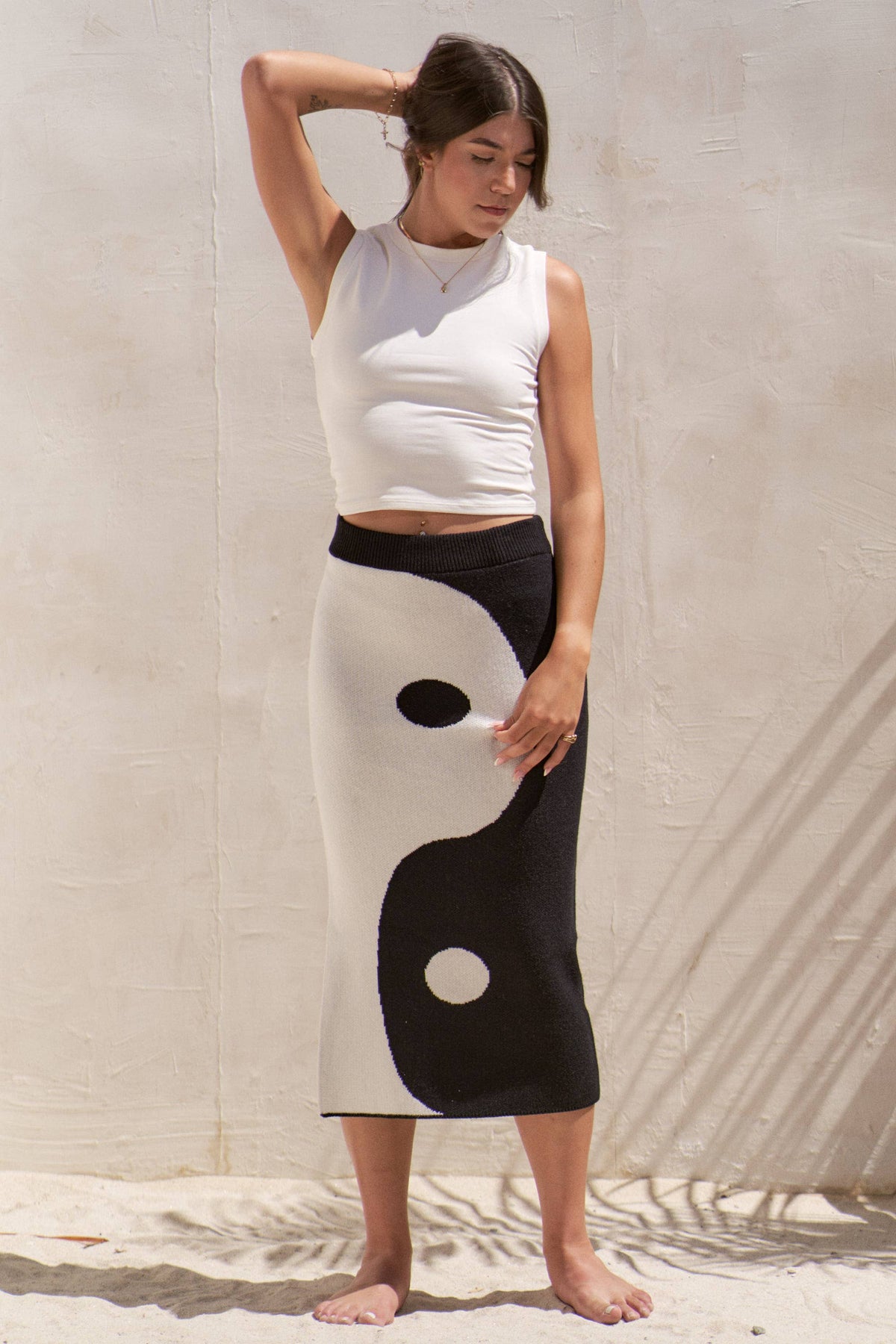 YIN YANG KNIT SKIRT: Black