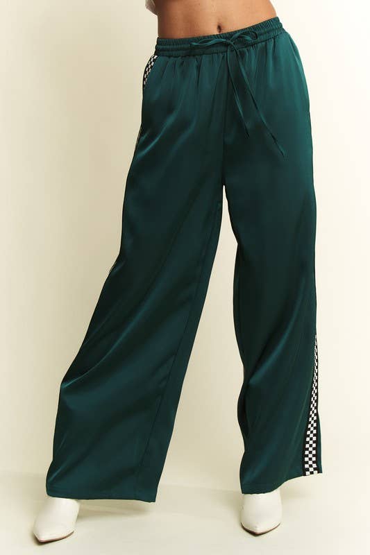 PLUS SIZE SOLID SATIN SWEATPANTS WITH SIDE CHECKERBOARD TAPE: Black