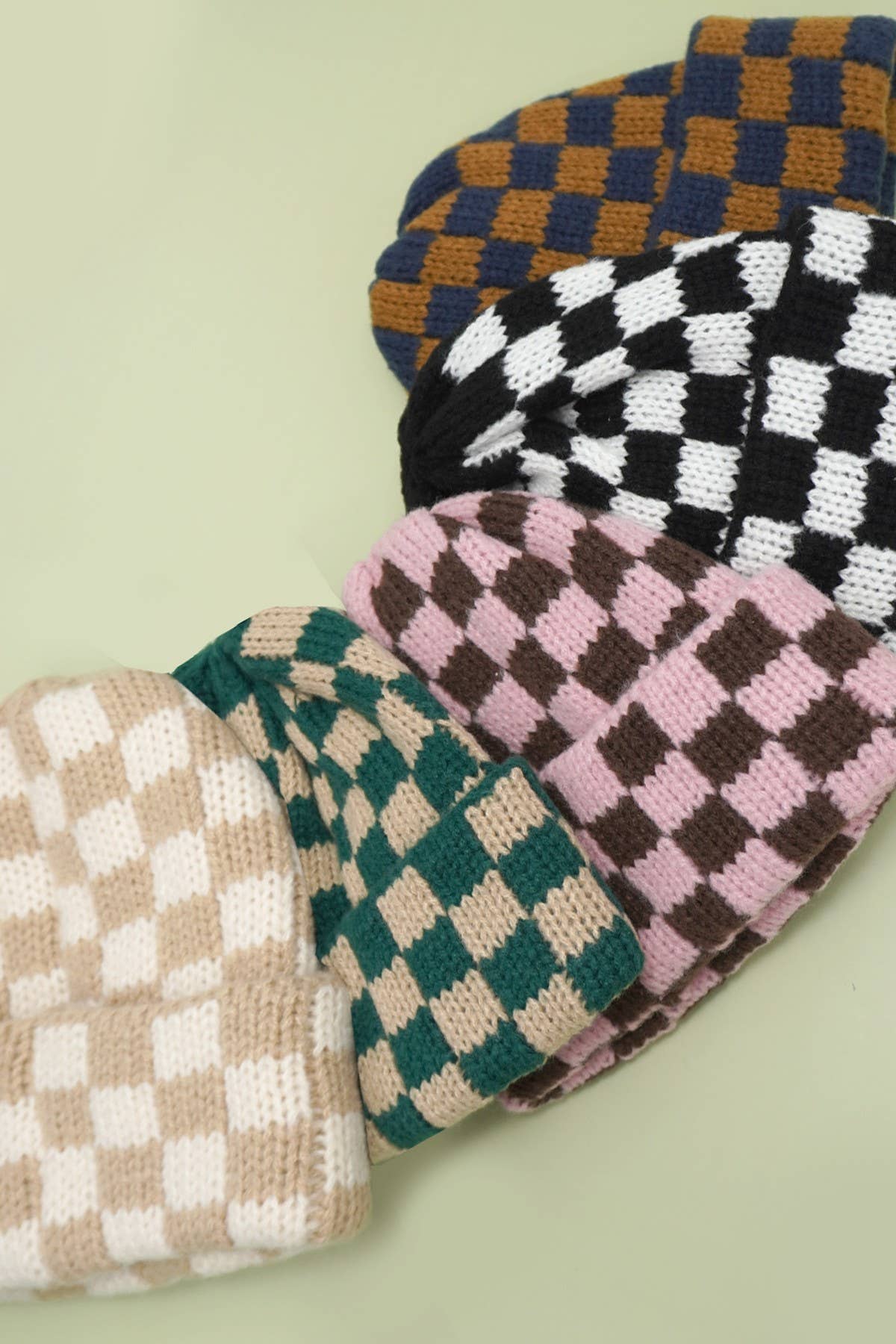 CHECKER SOFT PLUSH BEANIE HAT | 40BN917: Black