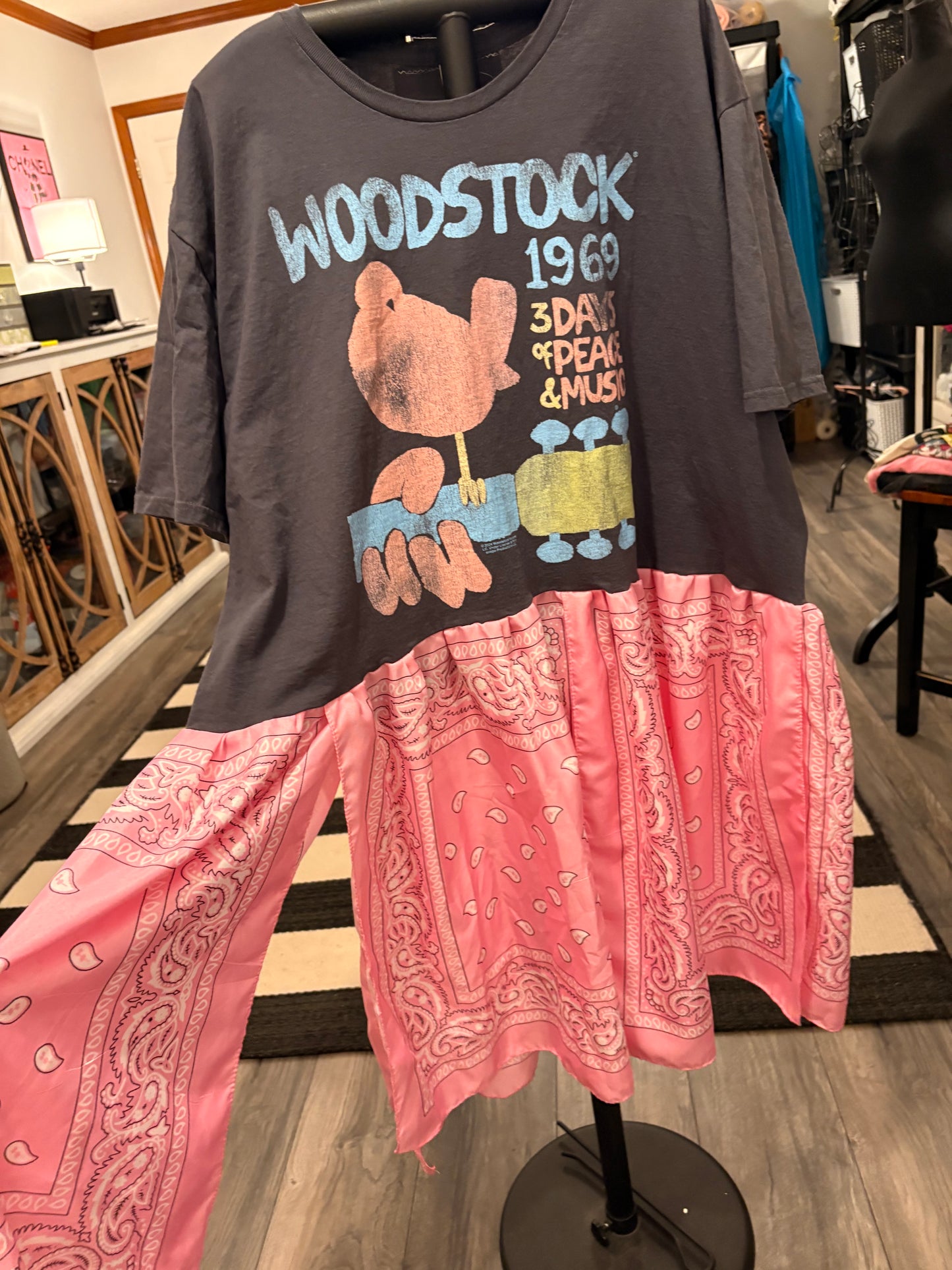 Woodstock Peekaboo Bandana Dress One size fits a Large to 3X