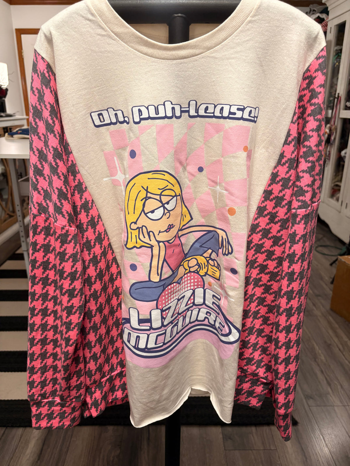 Oh, Pu Lease Glam Sweater Tee One Size Fits a Small to XL