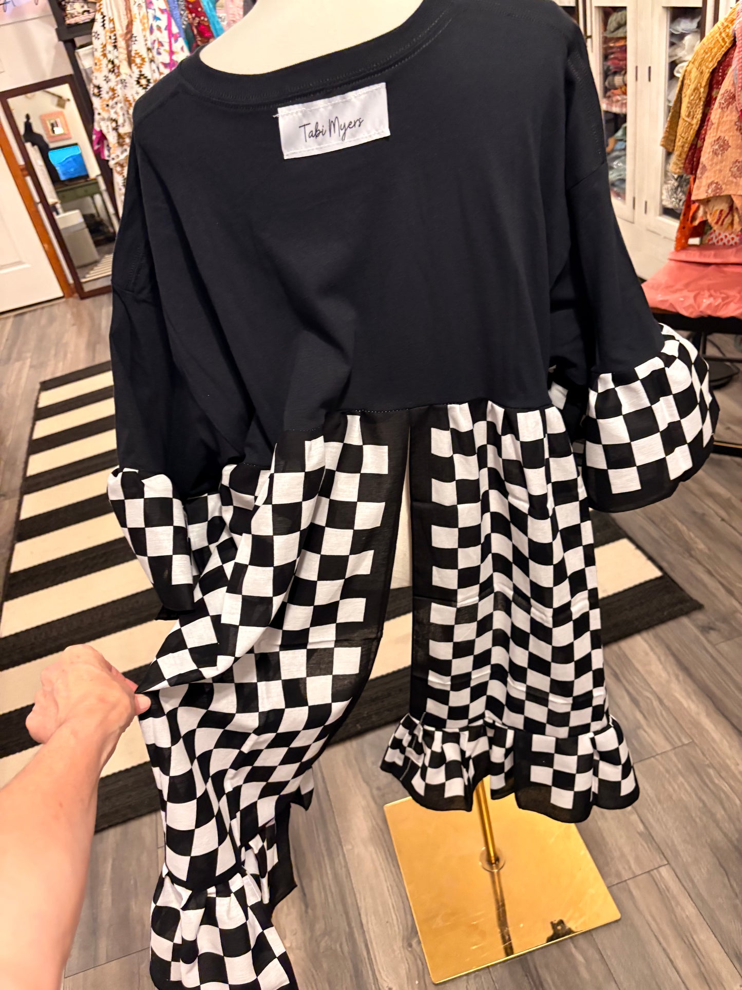 Stones Bandana Hi/Lo Queen Top One Size Fits a Small to XXL