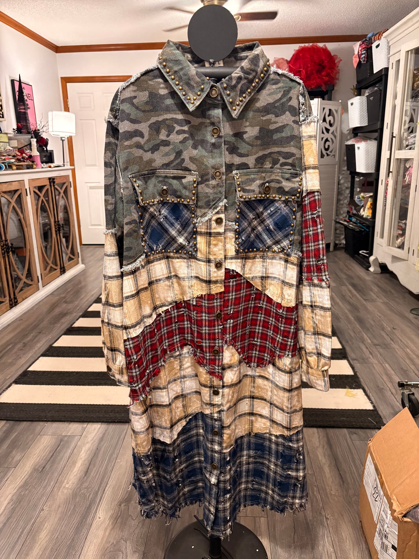 Long Sleeve Plaid Woven Varied Patchwork Maxi Shirt Jacket: CAMO MULTI / M