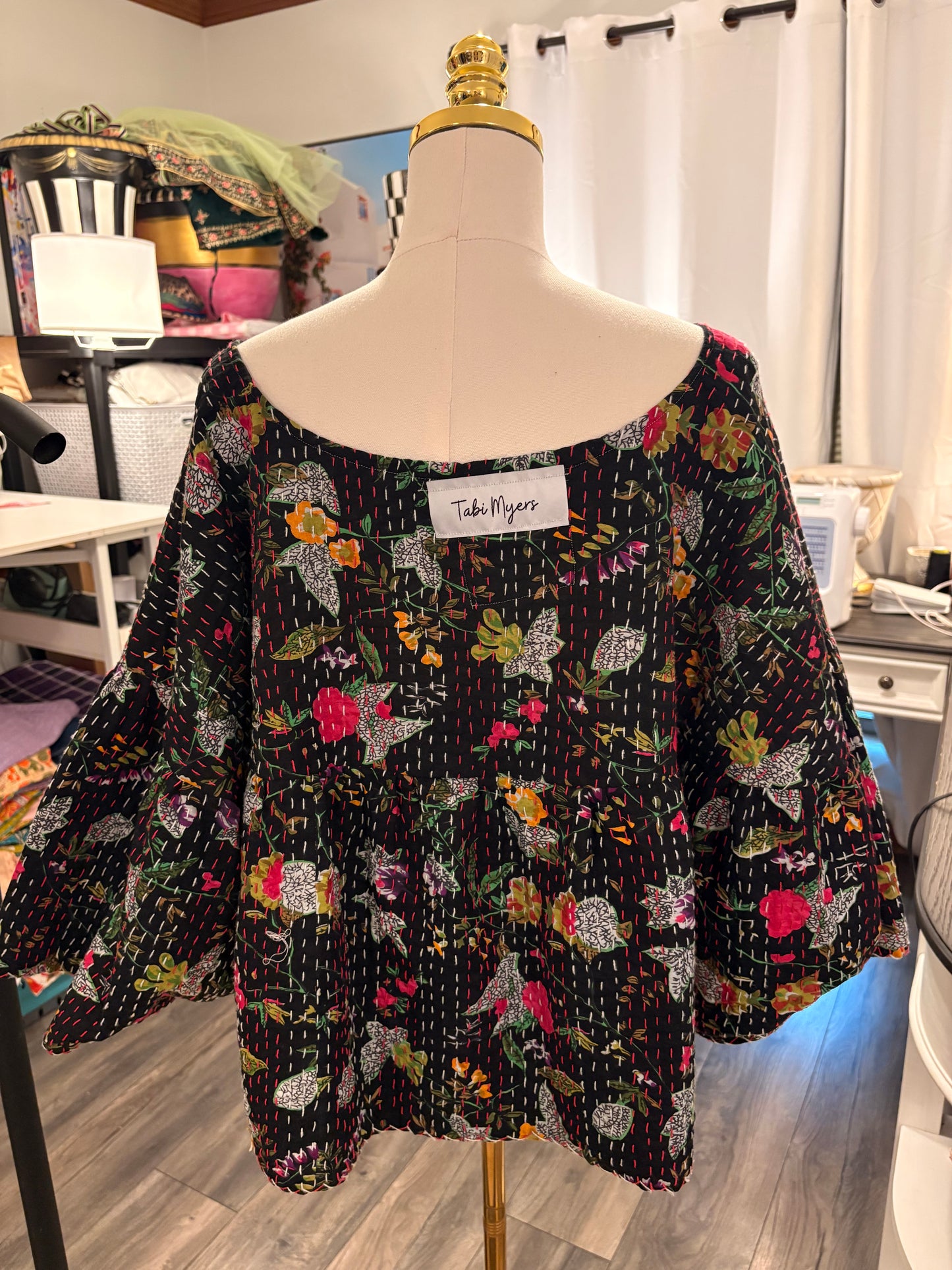 Lee Kantha Circle Top One Size Fits a Small to XL