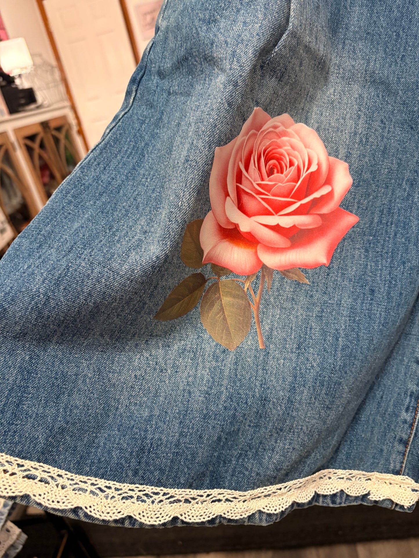 Rosie Refashioned Junk Jean Short Large 10/12