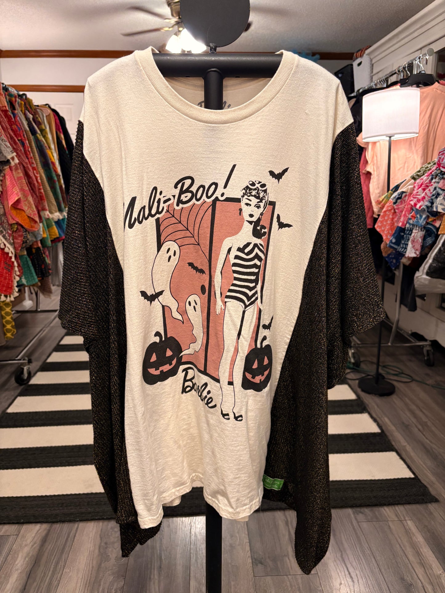 Mali-Boo Drop Sleeve Top One Size Fits a Small to 3X