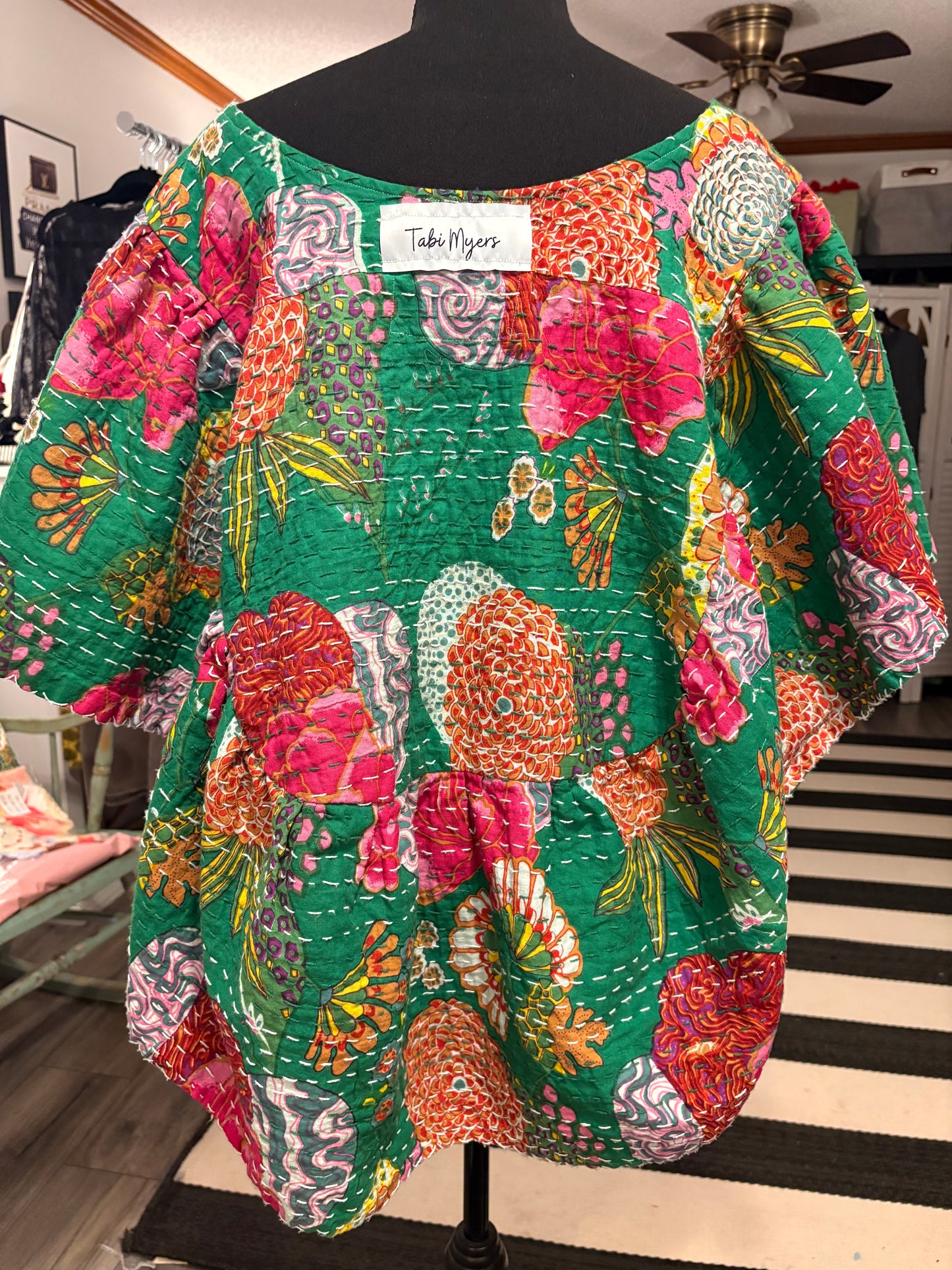 Samantha Kantha Circle Top One Size Fits a Small to 3X