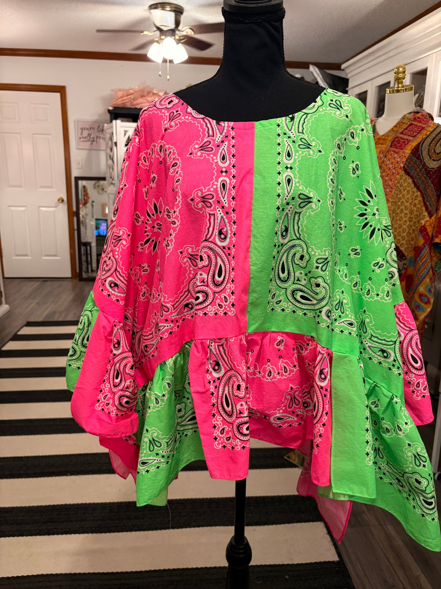 FOR LORI ONLY Bandana Top Fits a Small to 2X