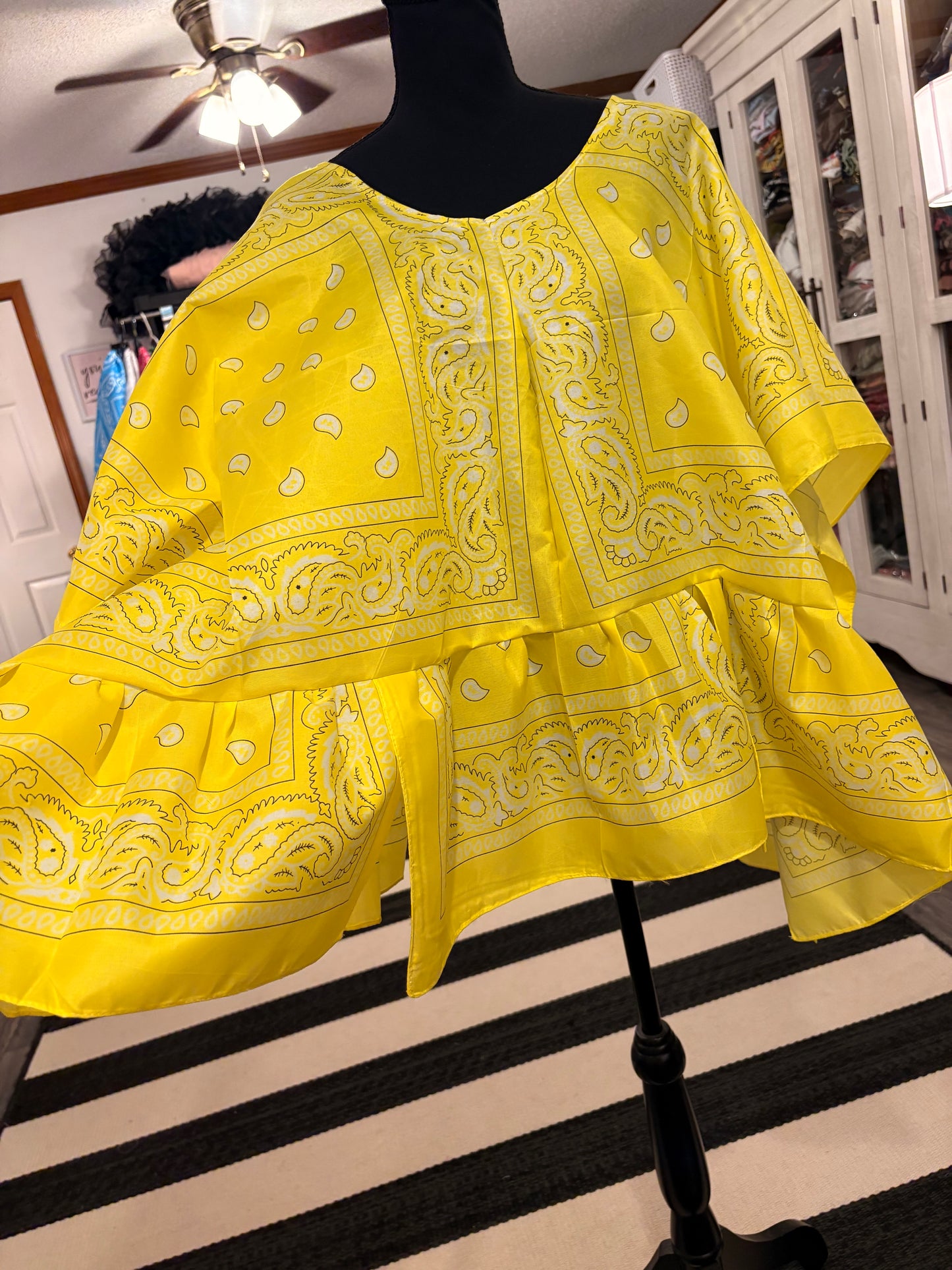 Hannah Bandana Top Fits a Small to 3X