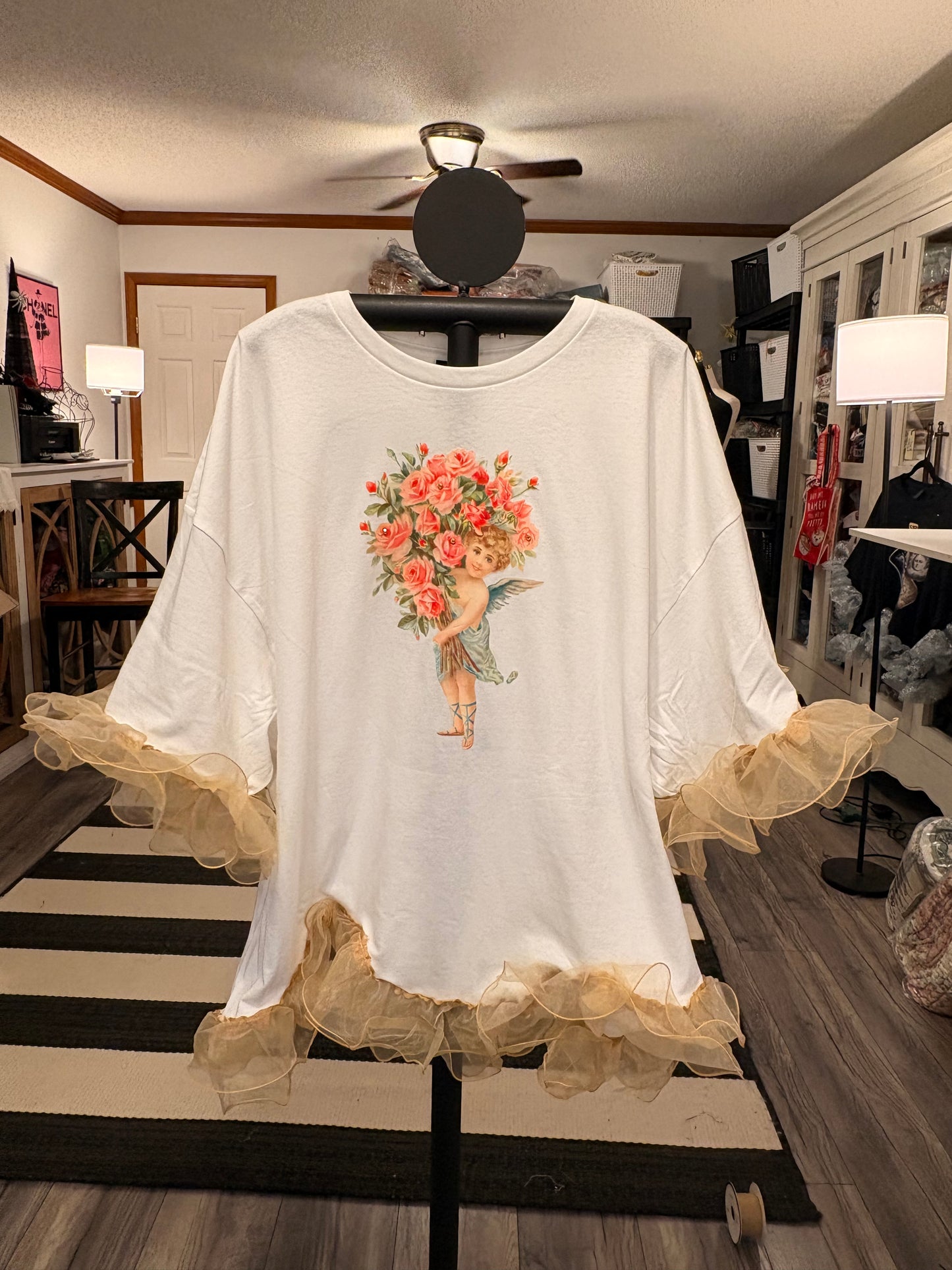 Cupids Bouquet Tee One Size Fits a XL/4X Oversized fit
