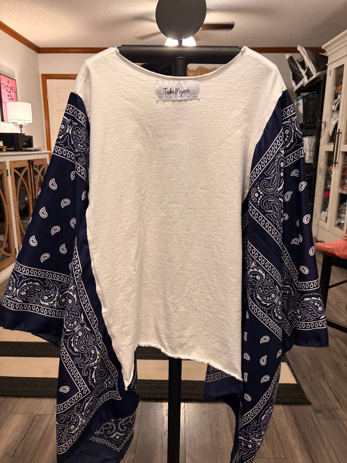 Twinkle Bandana Poncho Tee Fits a Small to 3X