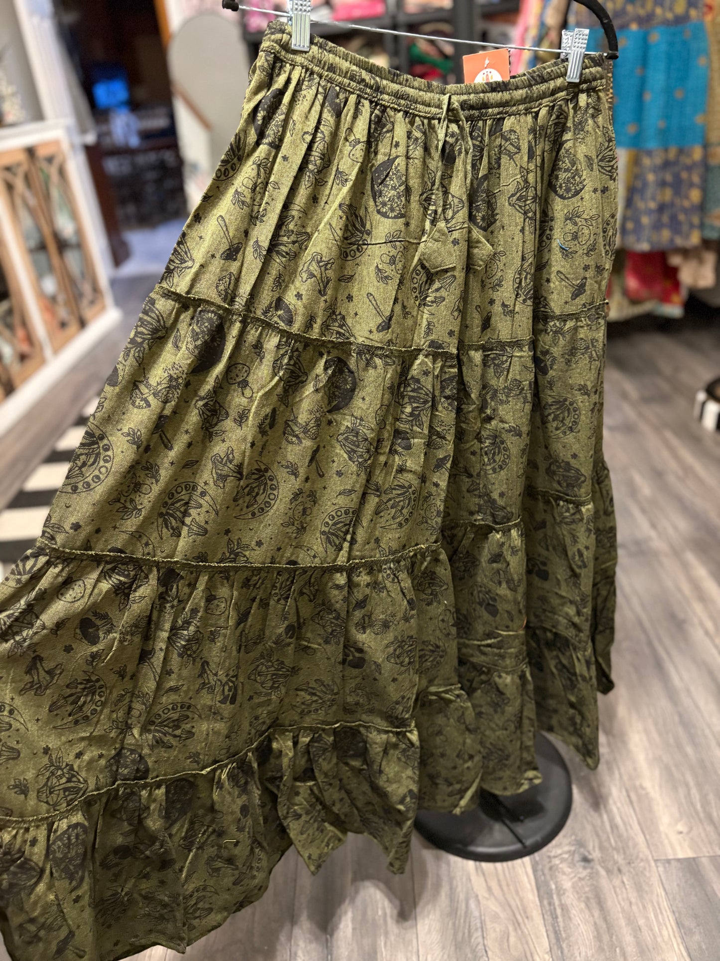 Flowy Tiered Mushroom Boho Skirt with Pockets: Green One Size Fits Small to XXL Size 4-16
