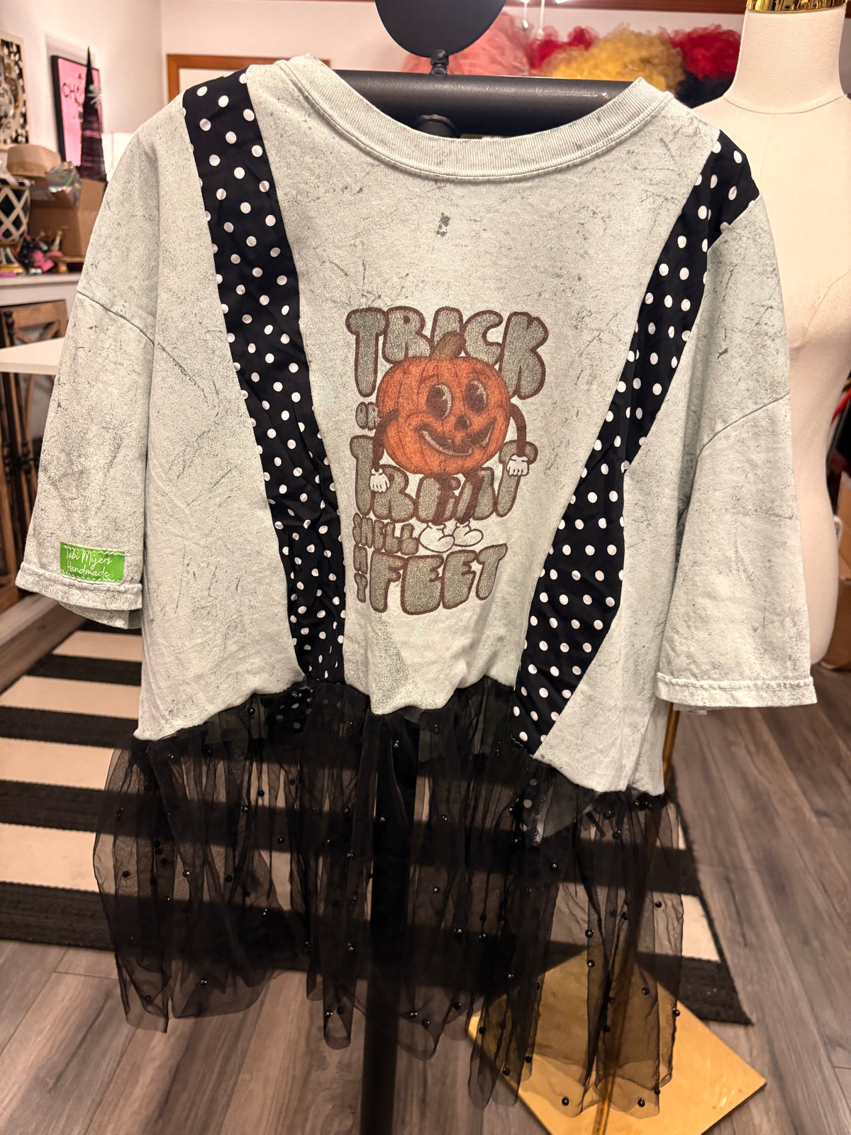 Smell My Feet Doll Baby Tee One Size fits a Small to XXL