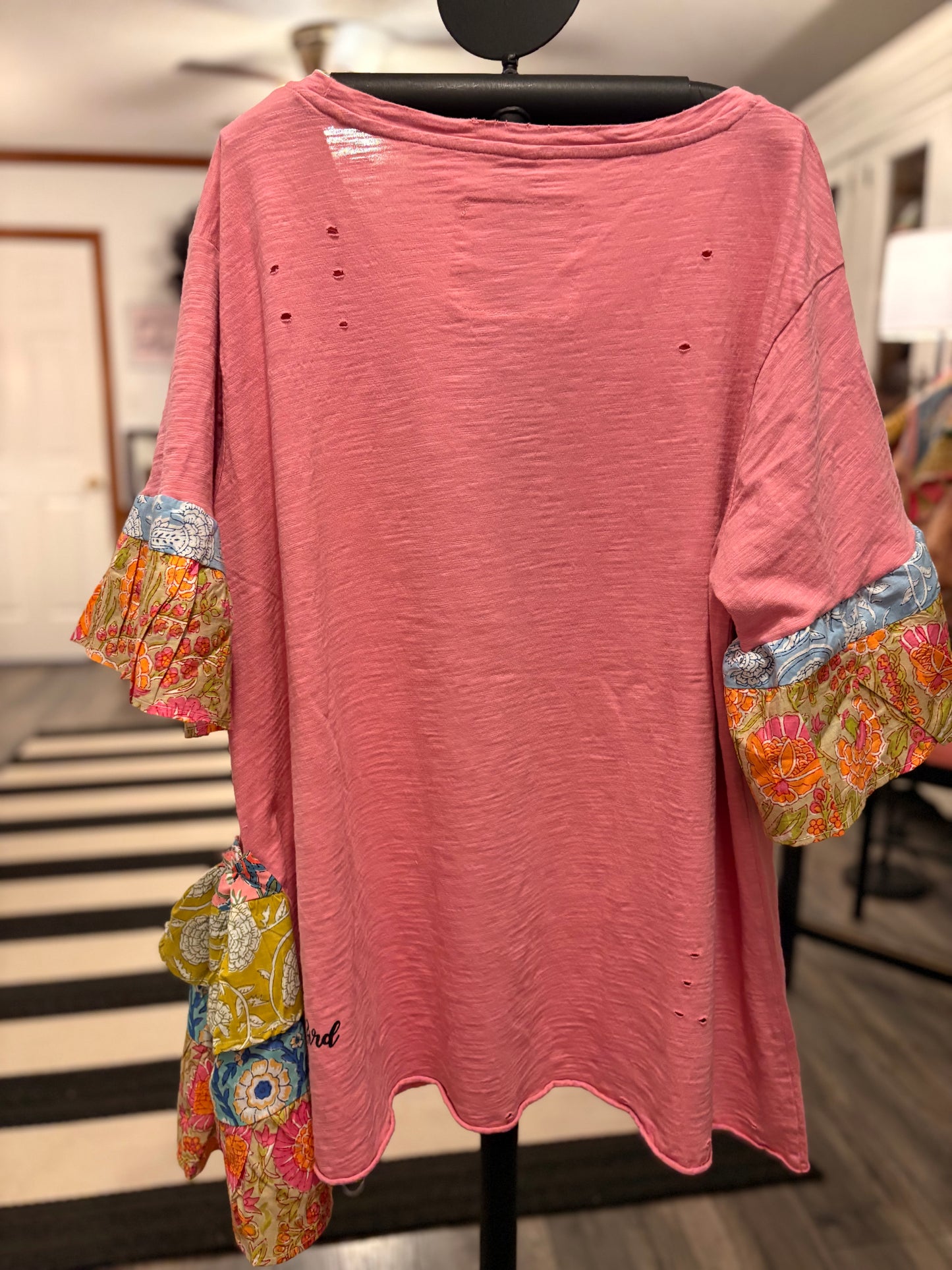 Happy Thoughts Ruffled Sleeve Tee Fits Large to 2X