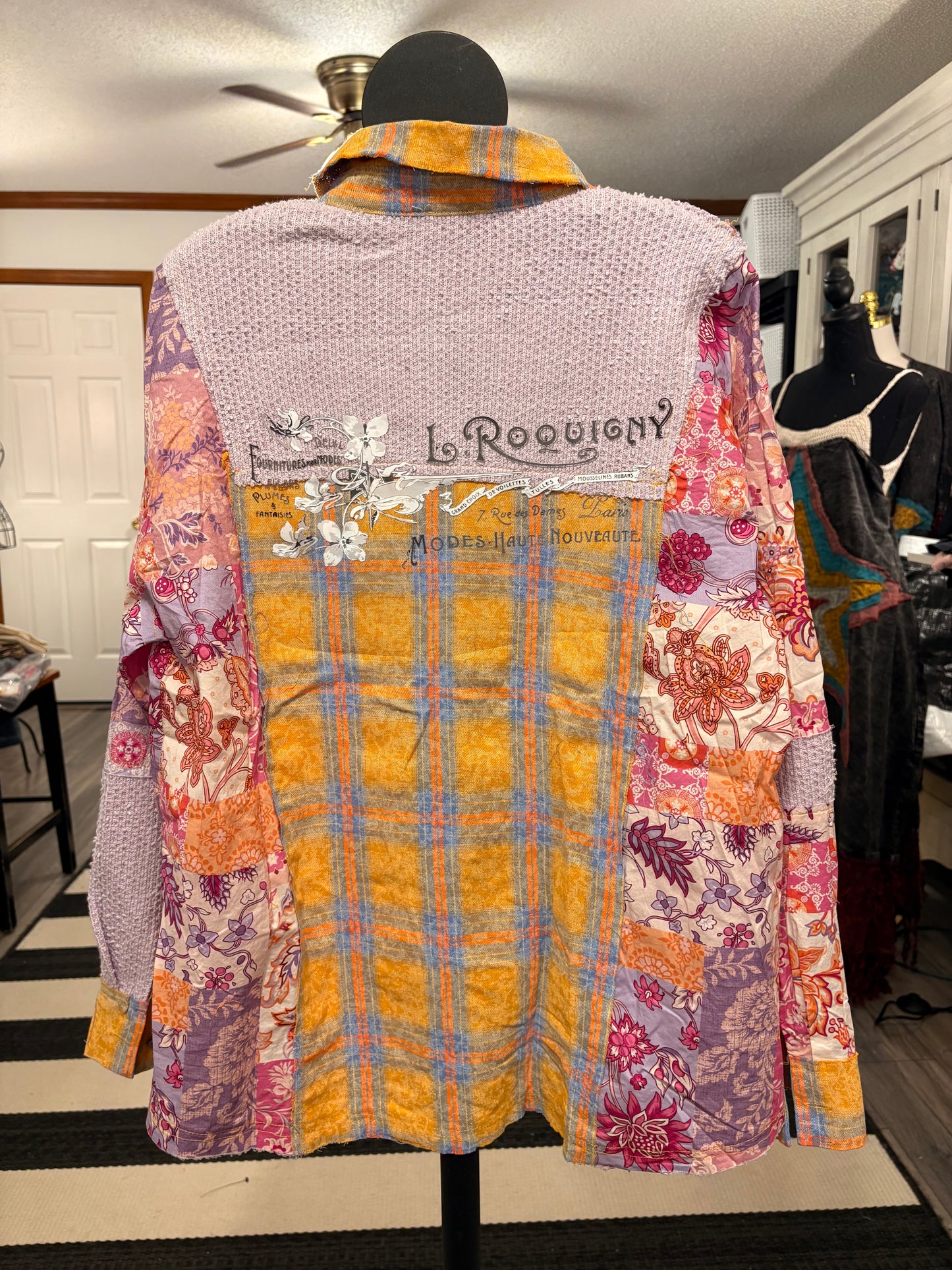 Haute Noveau “Junk” Tee One Size Fits a Small to XL Oversized