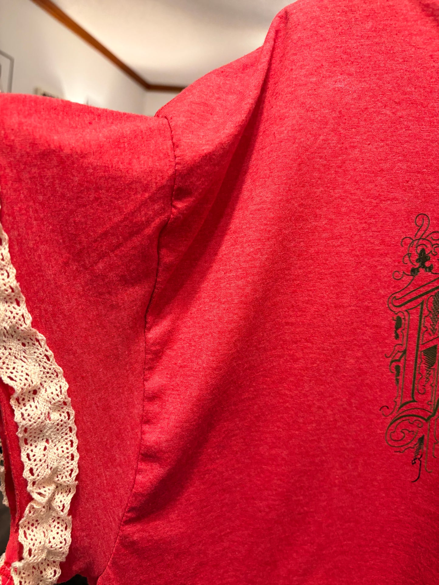 Dance of the Gnomes “Junk” Tee One Size Fits a Large to 2X Oversized