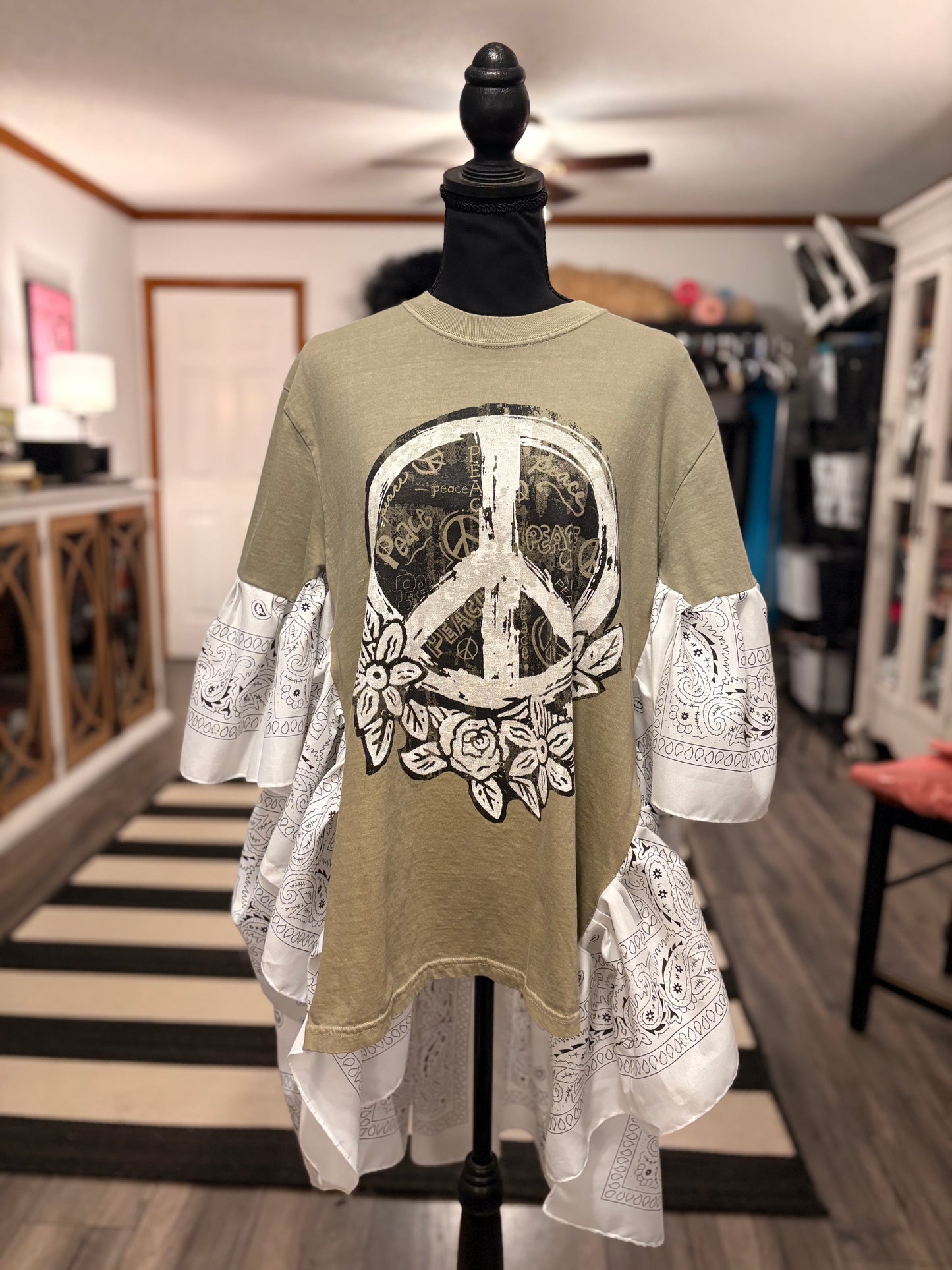 Peace Bandana Ruffle Hi/Lo Tee Fits a Small to XL