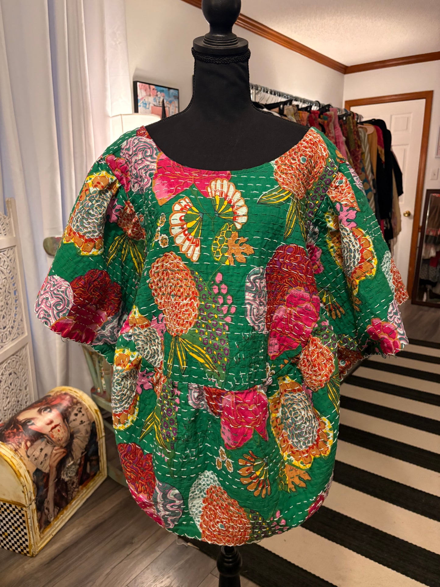 Samantha Kantha Circle Top One Size Fits a Small to 3X