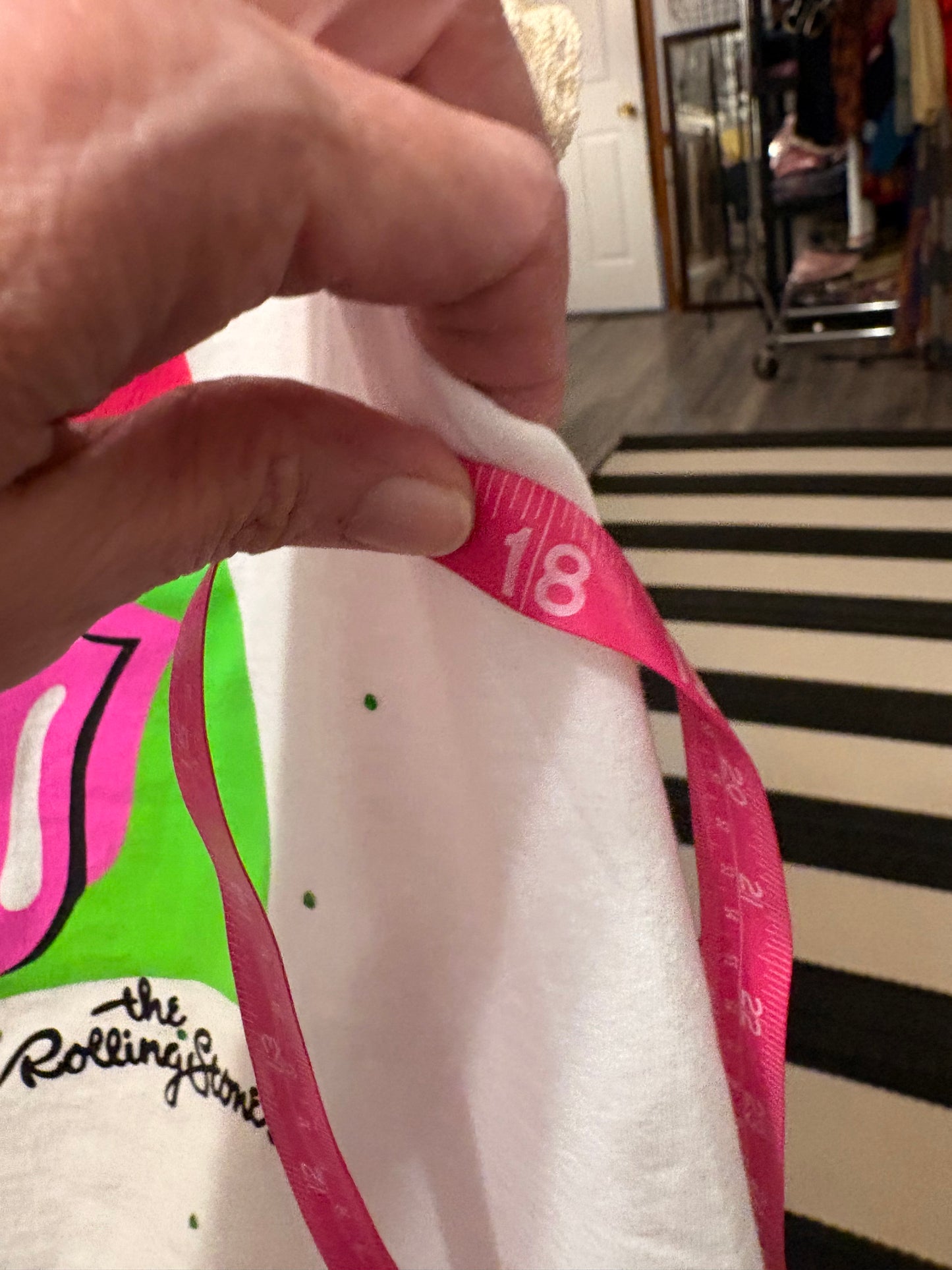 Stones Pretty Little Tee One Size Fits an XS to Small