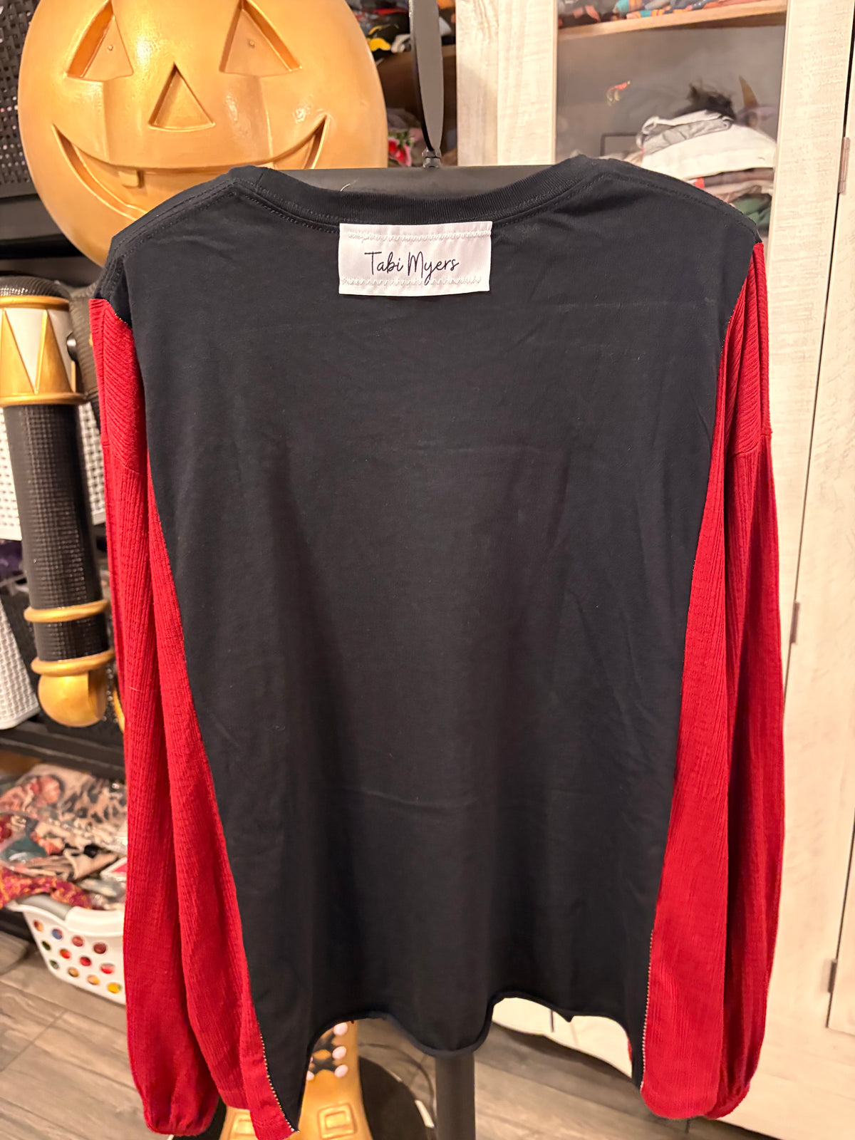 Free Hugs Red Glam Tee One Size Fits a Small to XXL