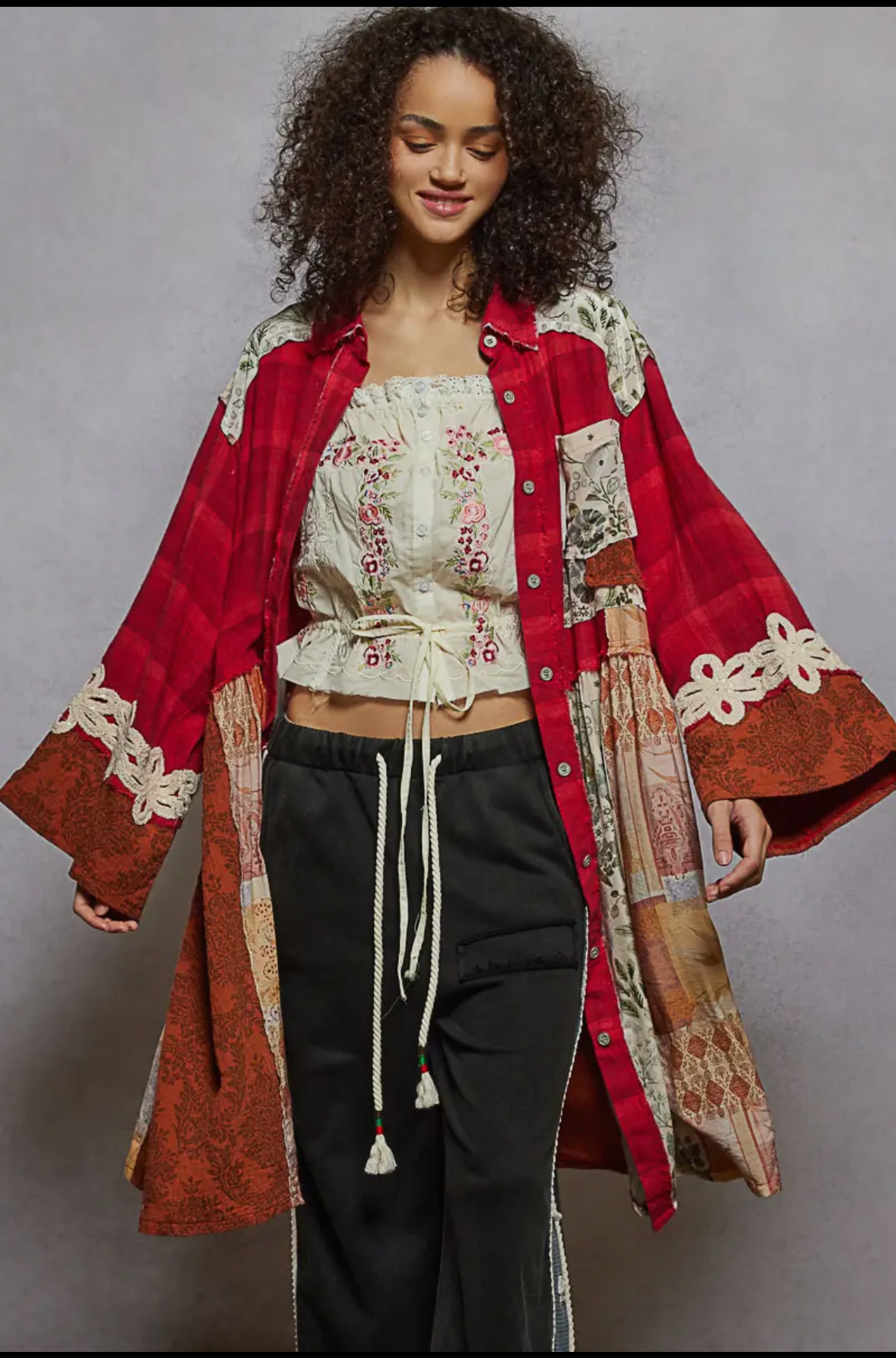 Long sleeve spangle crochet trim plaid knee length shirt top: RED MULTI / M