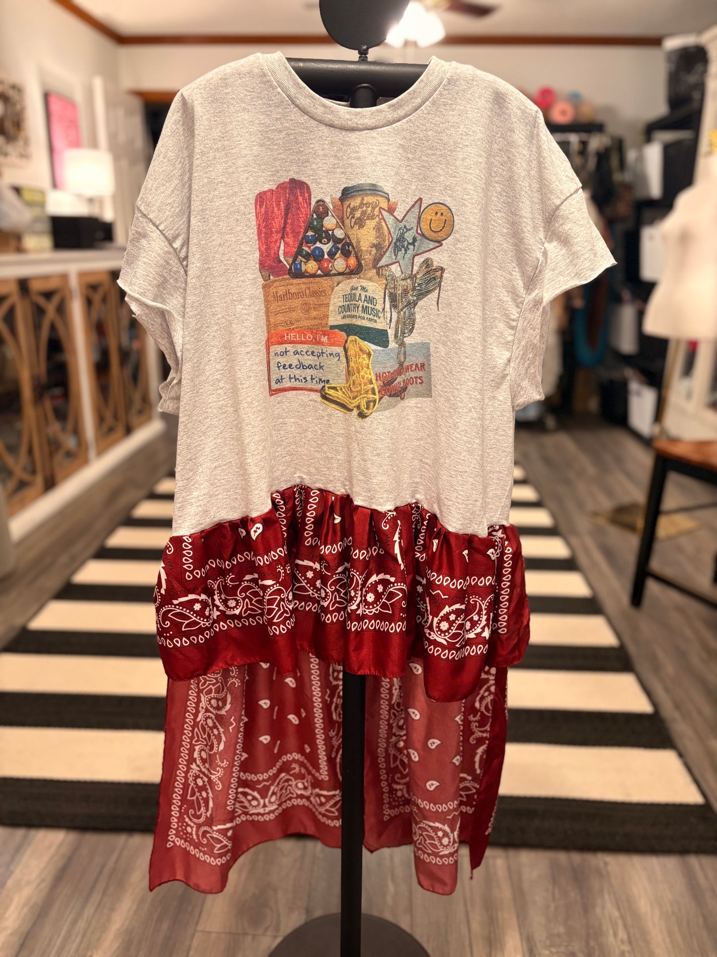 Tequila and Cowgirls Drama Ho/Lo Bandana Tee One size fits a Large to 2X 10-16