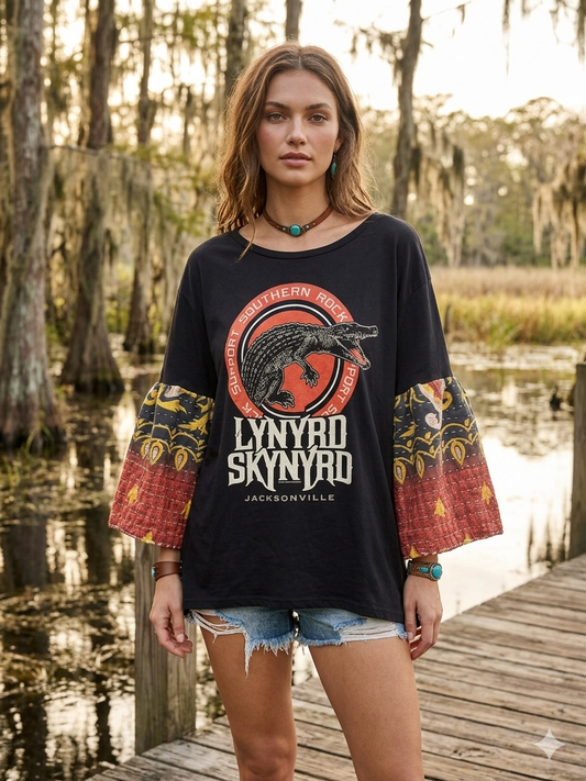 Free Bird Kantha Sleeve Tee Fits a Small to XL