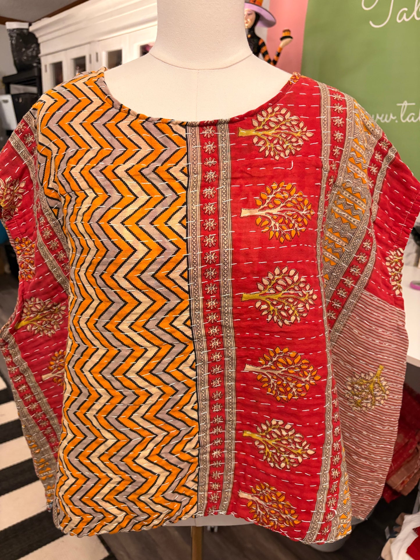 Ida Kantha Top One Size Fits a Small to XL 6-14