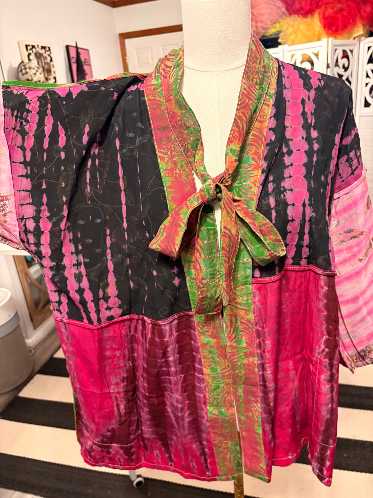 Annie Kimono One Size Fits Small to XXL 2-16
