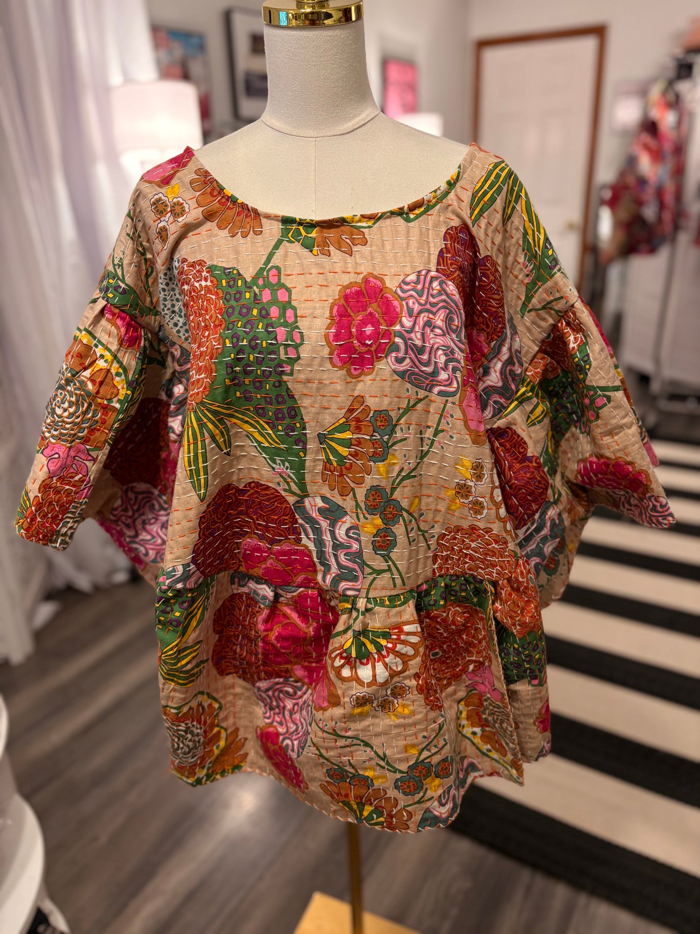 Chloe Kantha Circle Top One Size Fits a Small to 3X