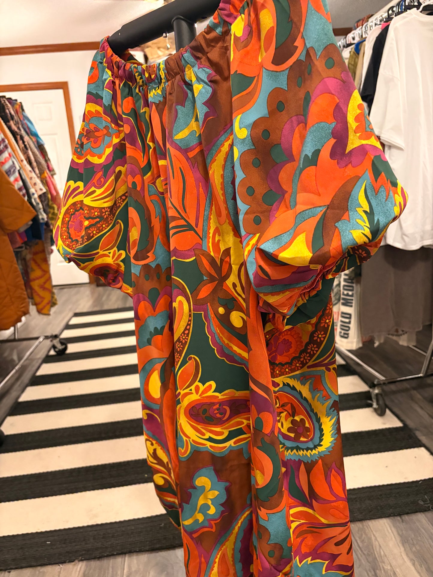 Easel Paisley Shift Dress Large