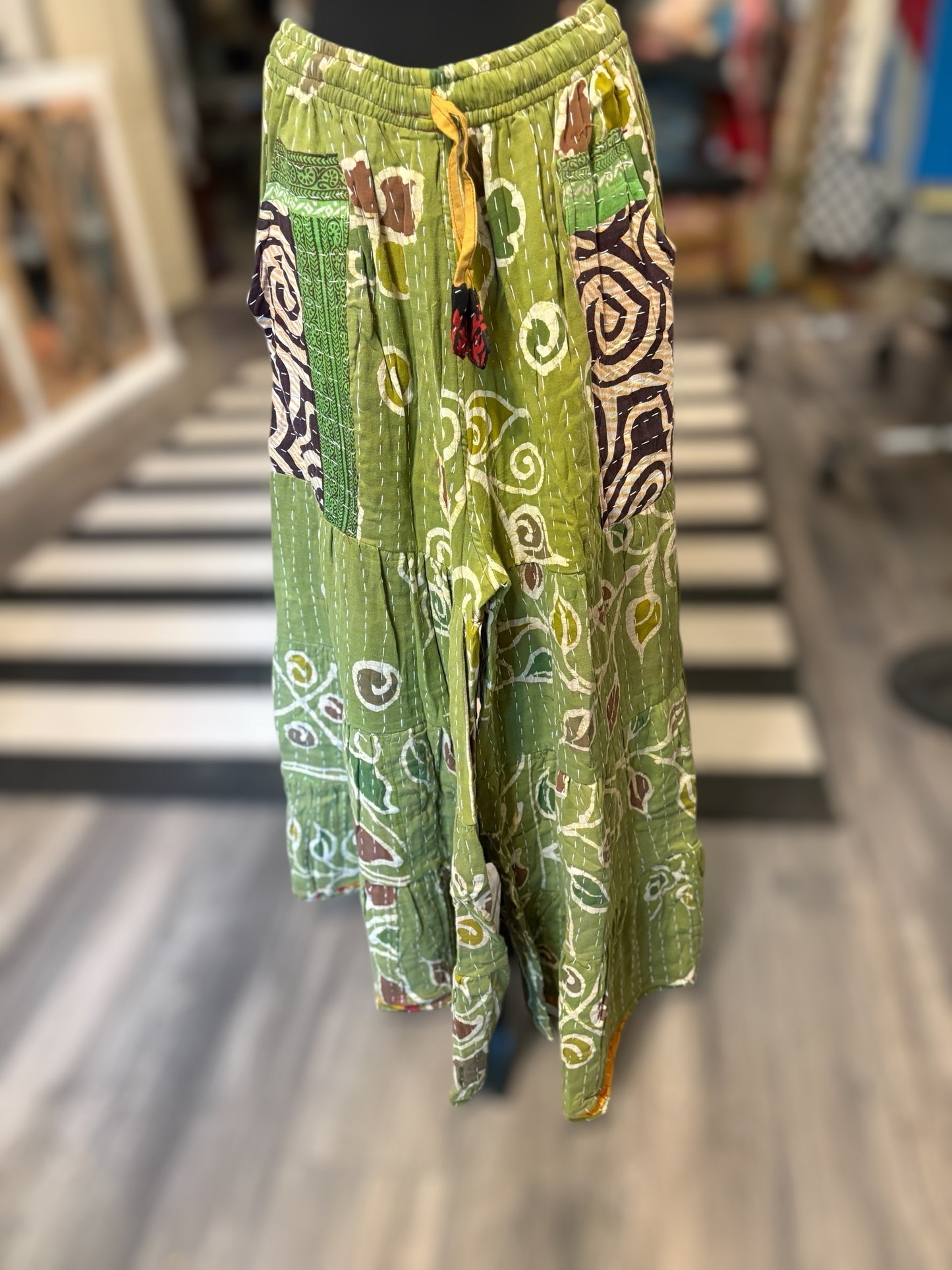 Rayleigh Kantha Flowy Tiered Reversible Palazzo Pant with Pockets: One Size Fits Size 6-16