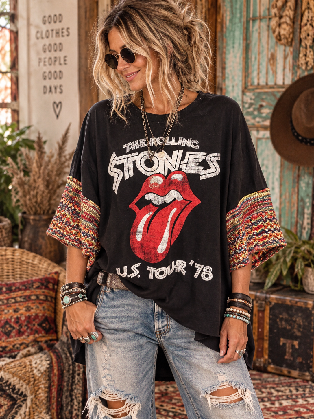Stones ‘78 Glam Cropped Tee One Size fits a Small to XXL