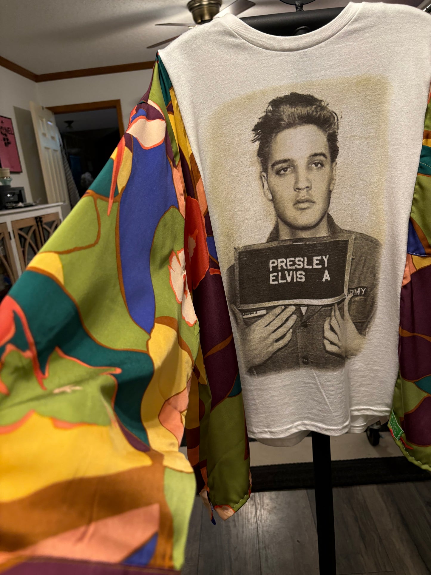 Presley, Elvis Upcycled Drop-Sleeve Tee One Size Fits a Small to XXL
