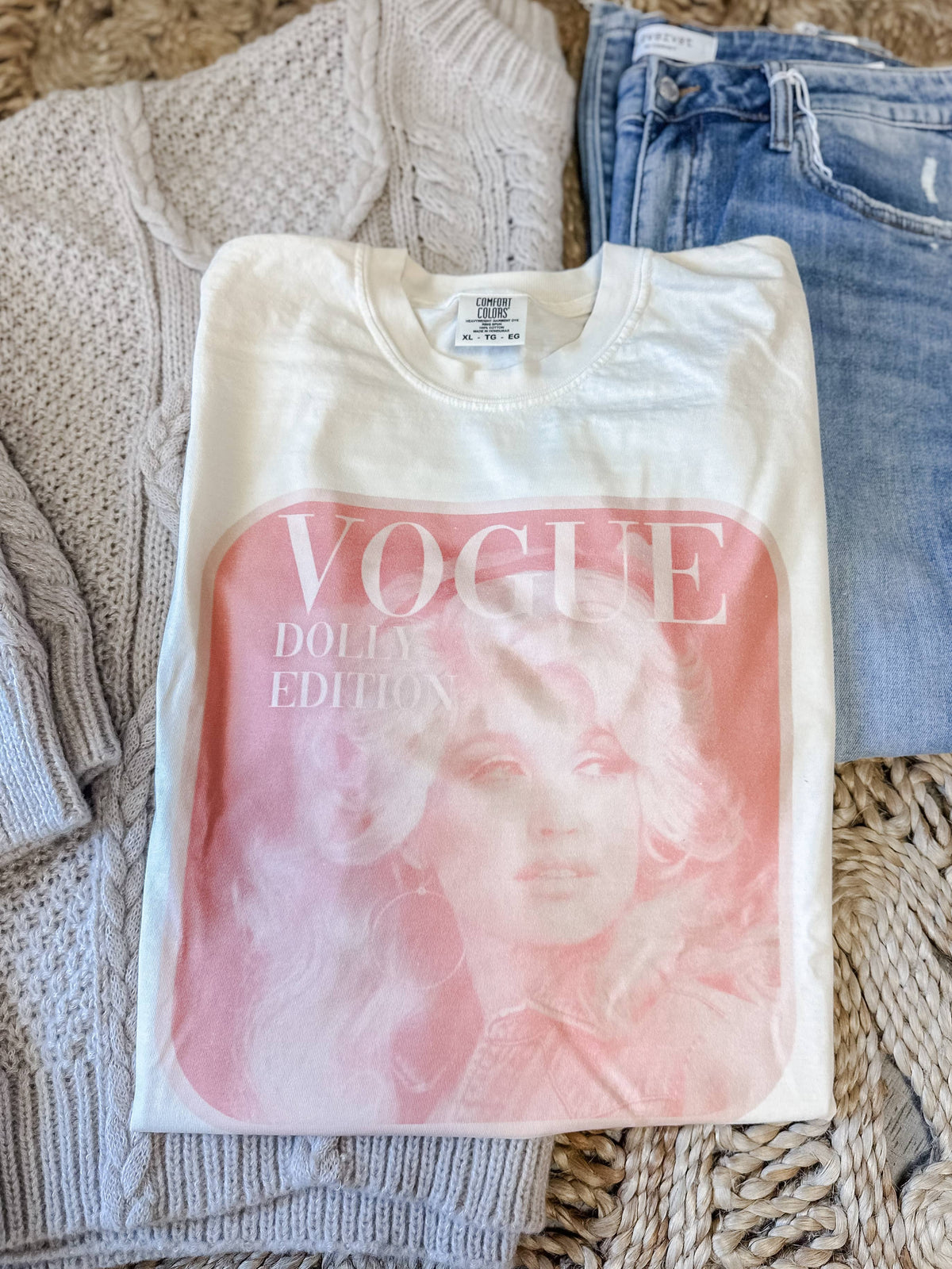 Dolly Vogue Comfort Colors Graphic T-shirt: Large