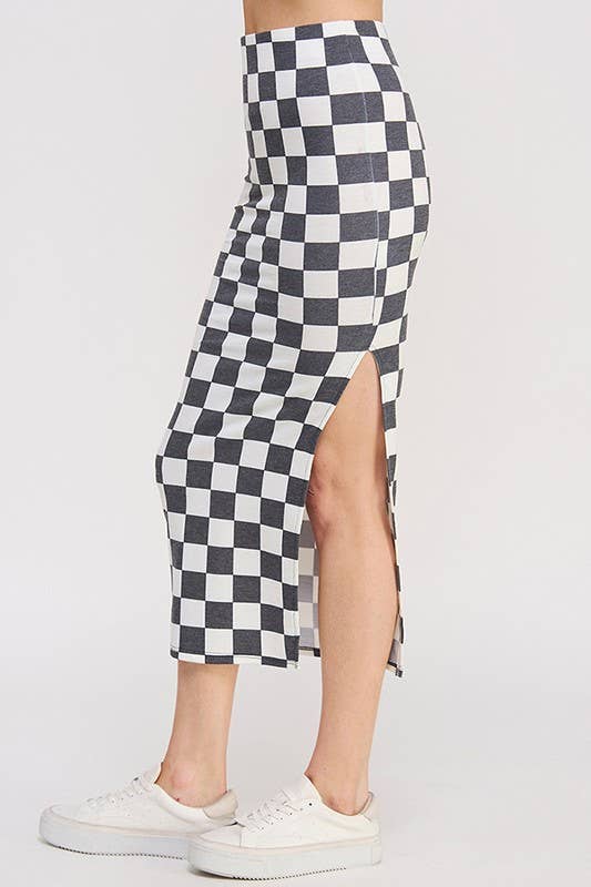 HI-WAIST CHECKERED MIDI PENCIL SKIRT w/ SIDE SLIT: BLACK/WHITE /