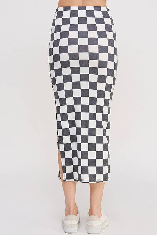 HI-WAIST CHECKERED MIDI PENCIL SKIRT w/ SIDE SLIT: BLACK/WHITE /