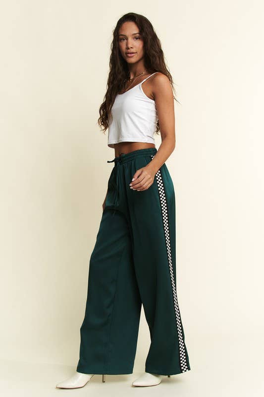 PLUS SIZE SOLID SATIN SWEATPANTS WITH SIDE CHECKERBOARD TAPE: Black