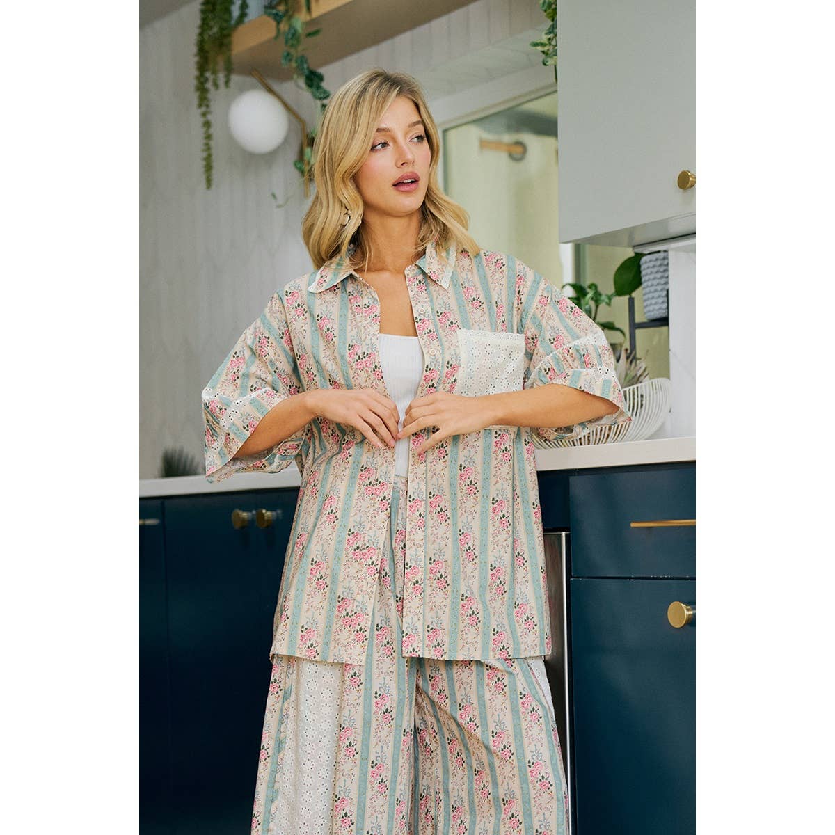 EYELET LACE AND FLORAL MIX AND MATCH SHIRT TOP: TEAL / L 10-14
