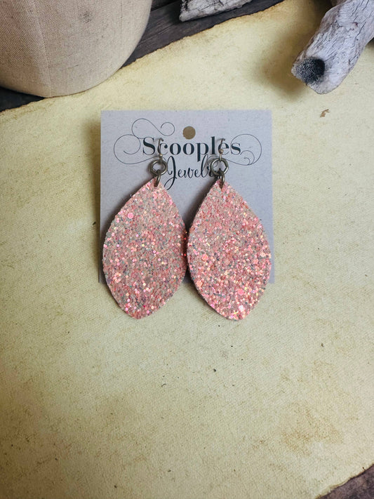 Coral Glitter Earring 
