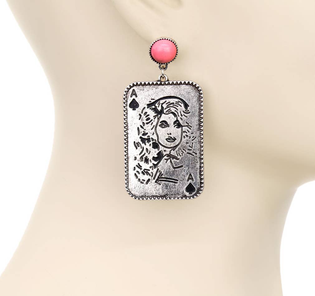 Western Queen Dolly Engraved Stud Earrings: PINK