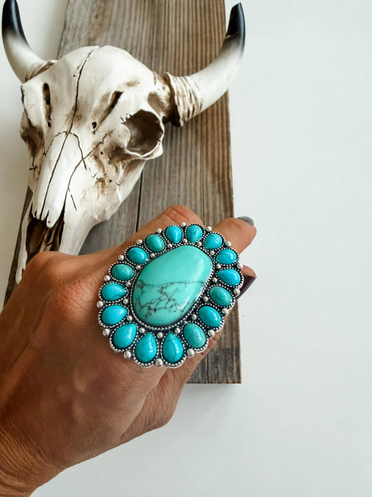 Western Large Concho Stretch Ring: TURQUOISE
