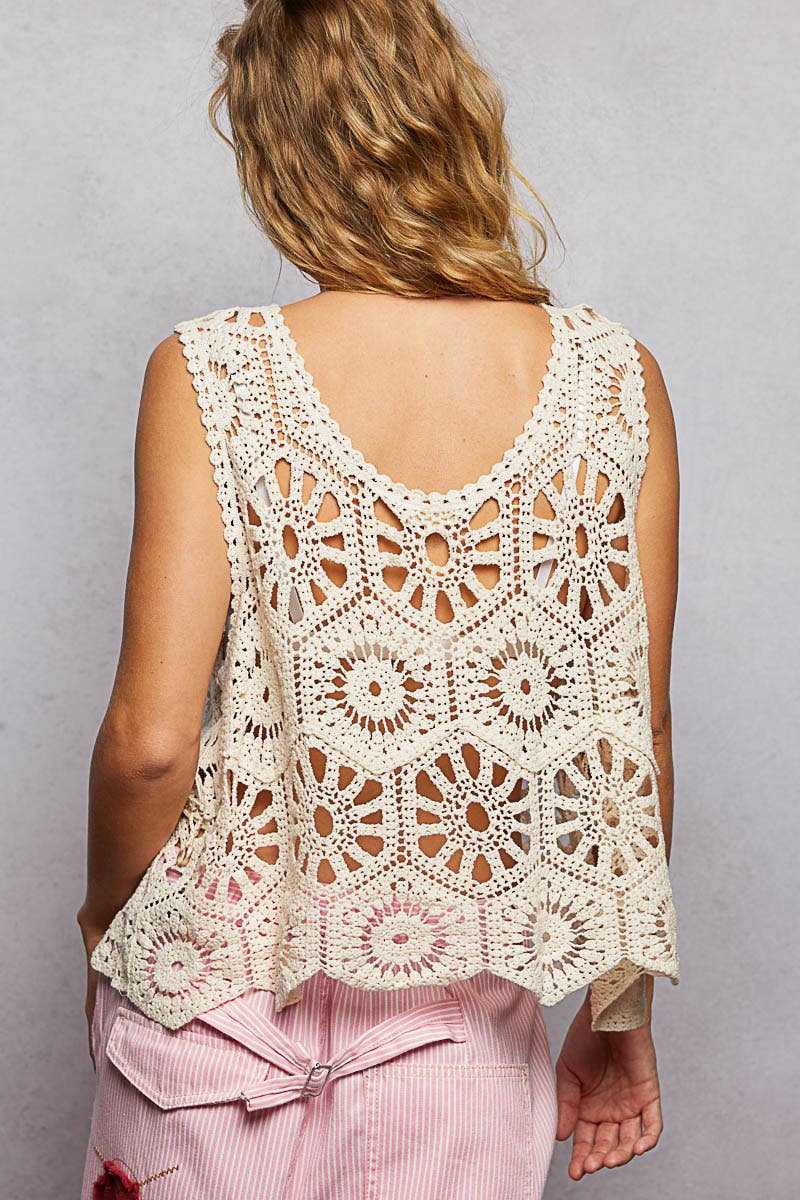 Round Neck Sleeveless Solid Crochet Top: GRASS GREEN / One Size Fits a Small to XXL